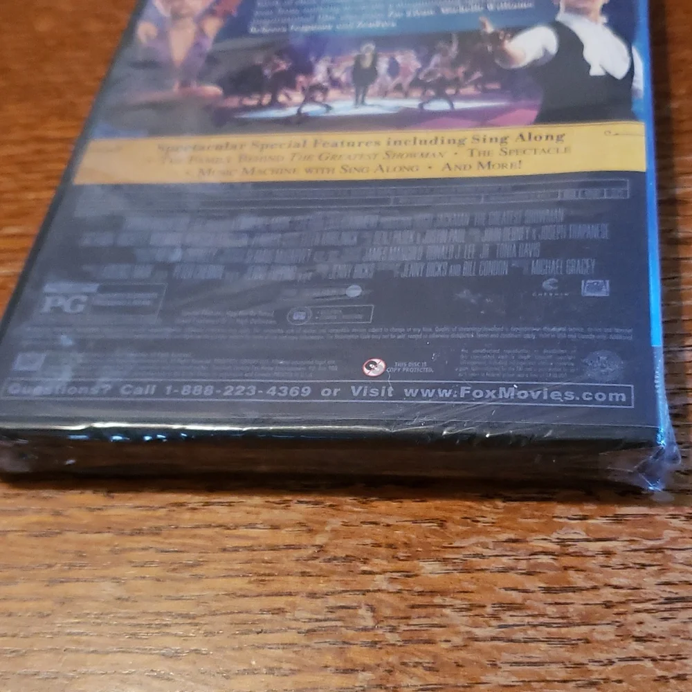 The Greatest Showman DVD - NEW! - Picture 4 of 4